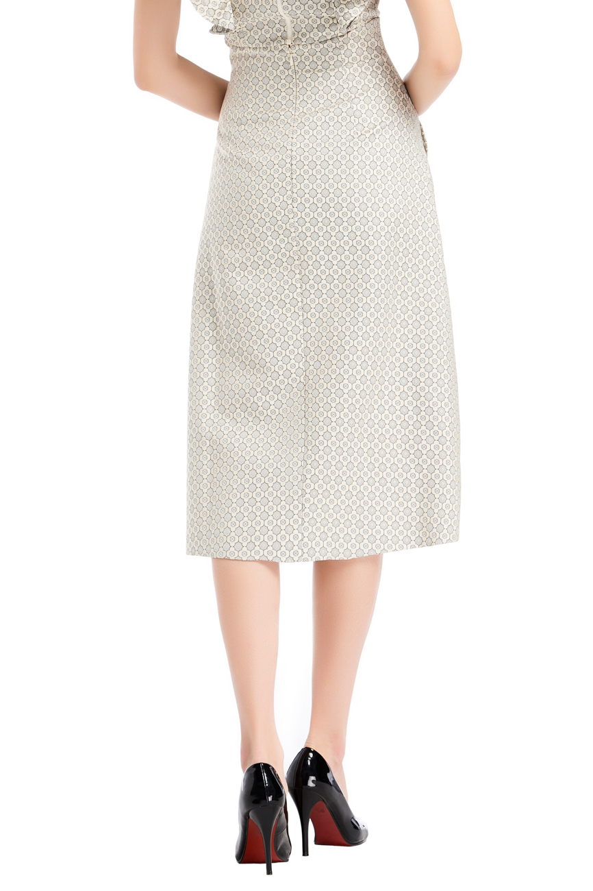 WEE Brand, skirt, grey skirt, party skirt, designer skirt, outfit, fashion, ชุดแบรนด์เนม, เช่าชุด, กระโปรง, ชุดออกงาน, ชุดปาร์ตี้